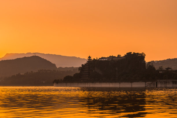 长江三峡夕照