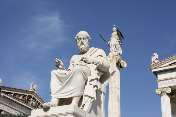statue