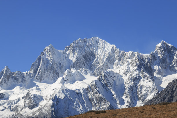 玉龙雪山