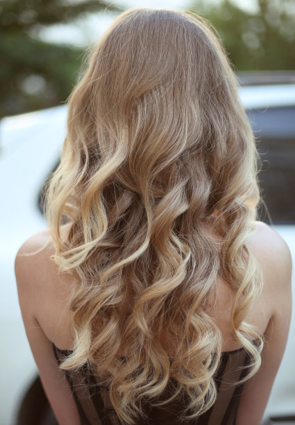 hairstyle
