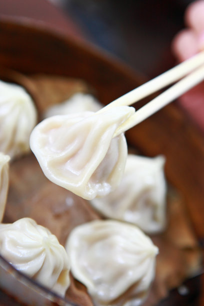小笼蒸饺
