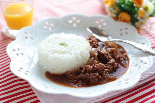 牛肉烩饭套餐