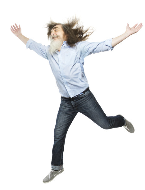 活力步调欢快向前跑