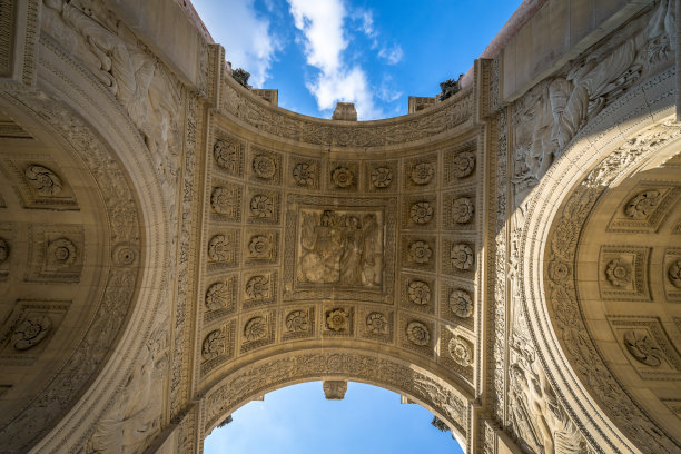 louvre