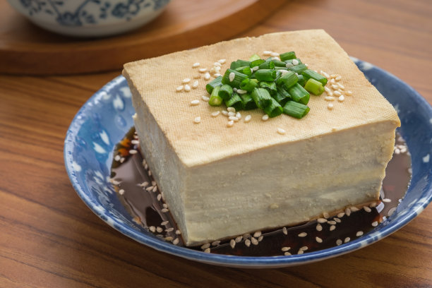 芝麻冷豆腐