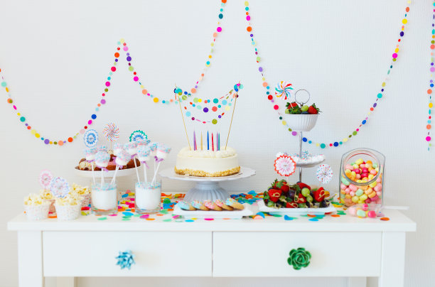 cakes