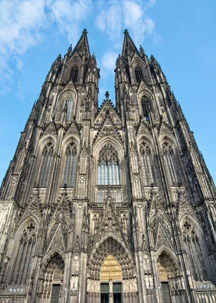 dom