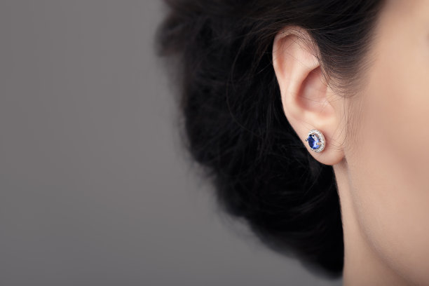 earring
