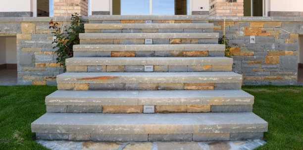 steps
