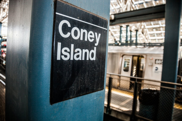 主题公园宣传栏