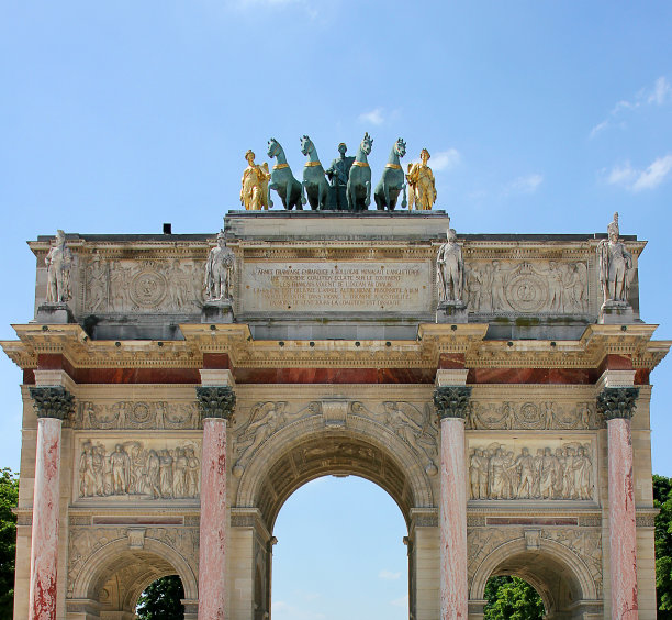 louvre