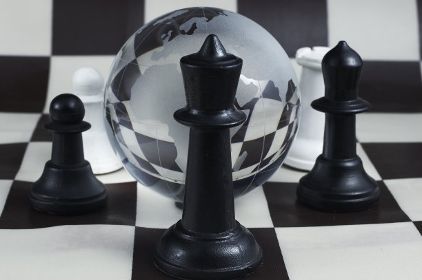 凝聚群众引导群众