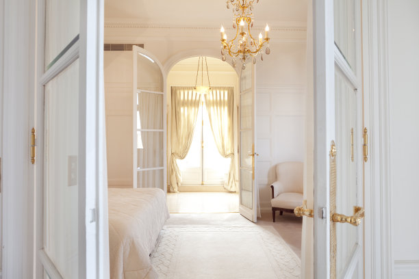 chandelier