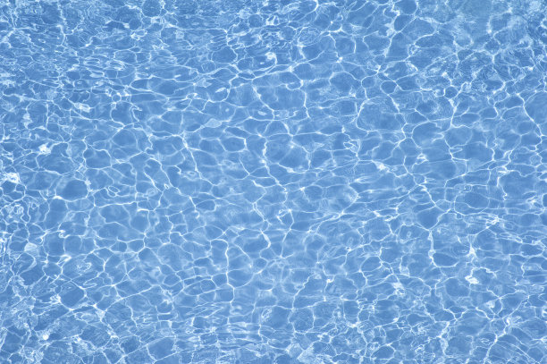 蓝色泳池