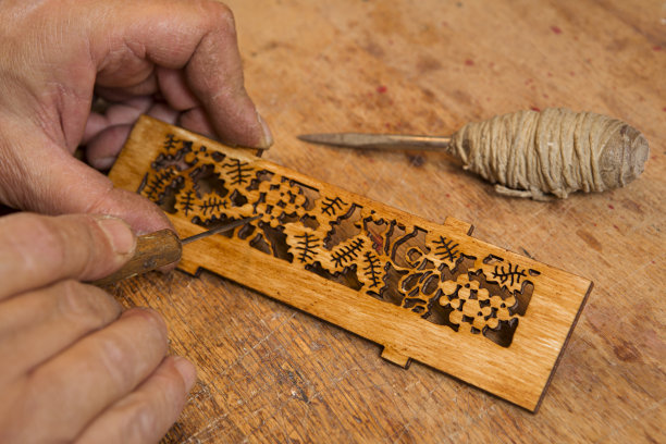 carve