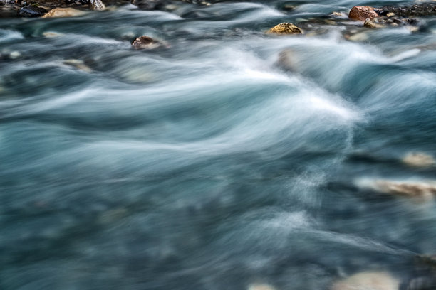 flowing