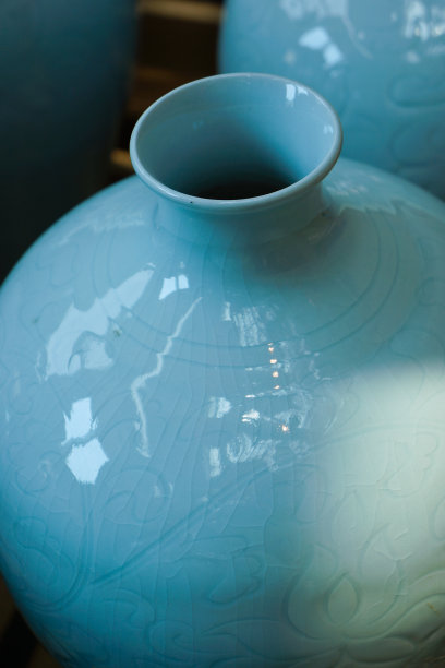 porcelain