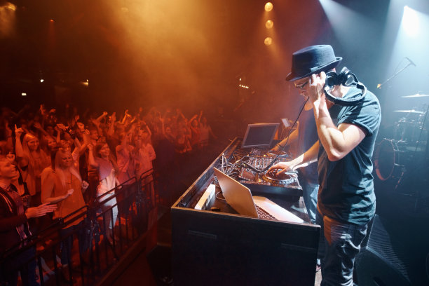 dj