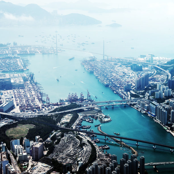 香港维多利亚港与大桥