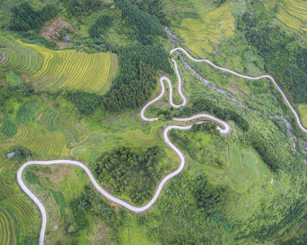 山路航拍