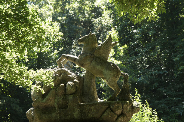 公园飞马雕像