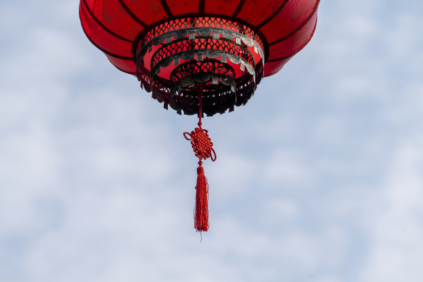 红灯笼和中国结