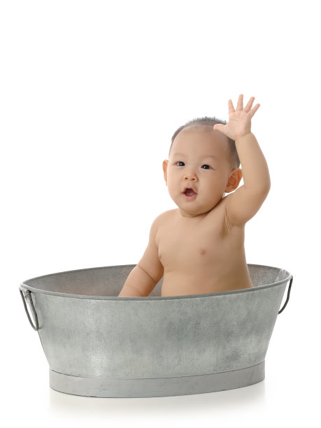婴儿洗澡盆