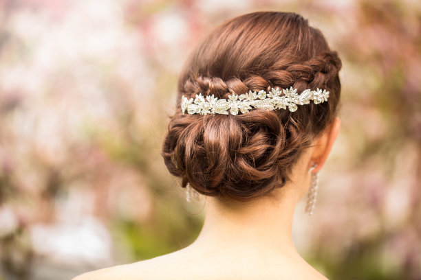 hairstyle