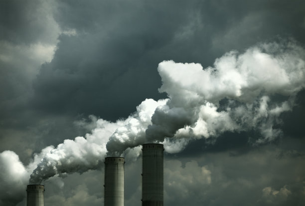 工业生产烟囱污染