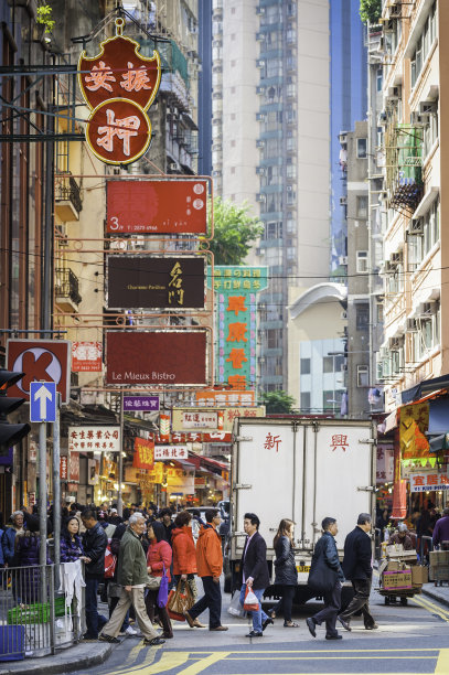 霓虹灯店招