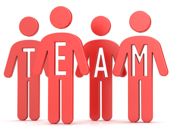 凝聚群众引导群众