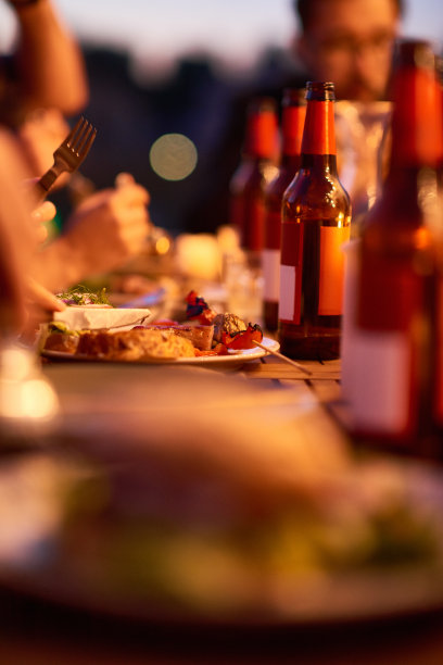 竖版餐饮美食烧烤