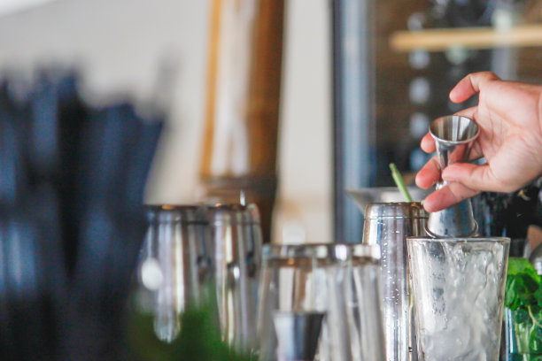 bartender