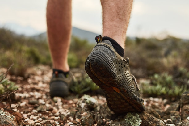 feet