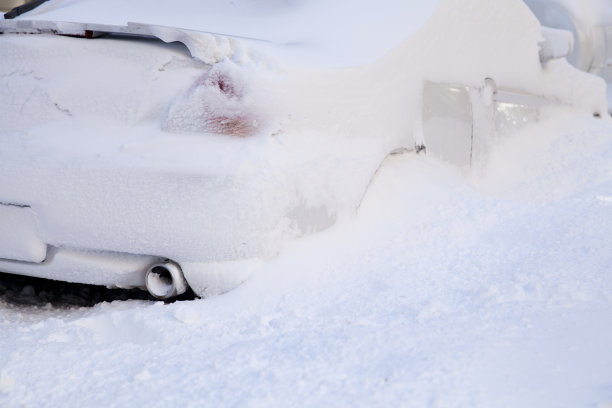 雪停了