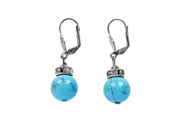 earring