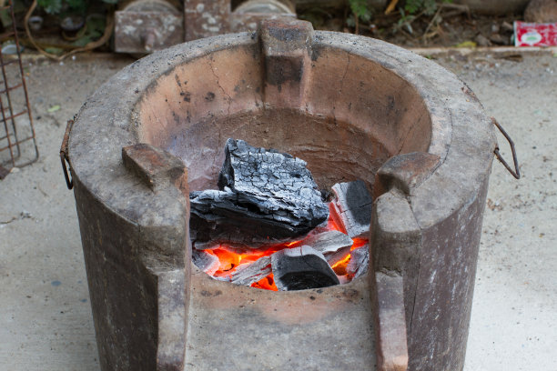 古代火炉
