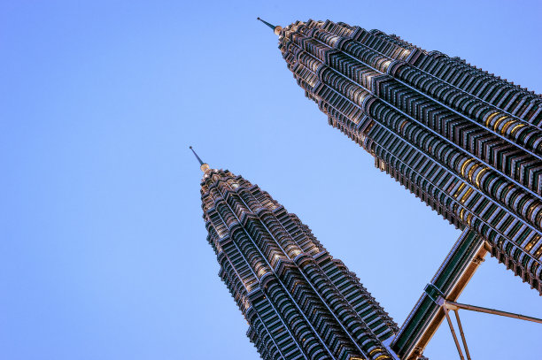 petronas