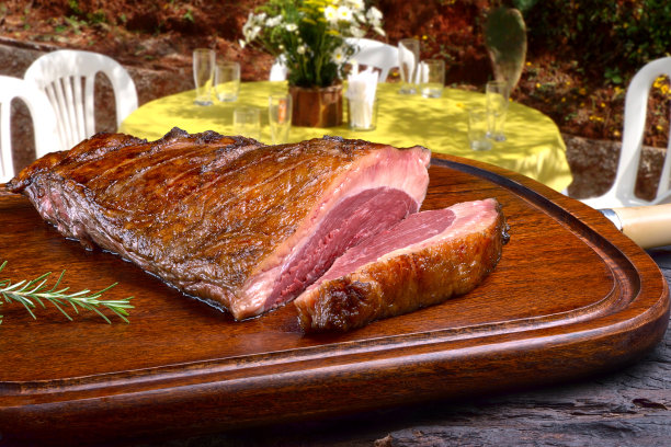 格子烤肉,沙朗牛排,烧烤