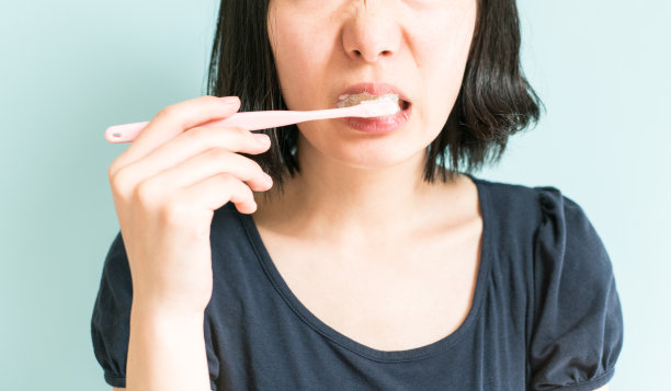 什么是牙周病