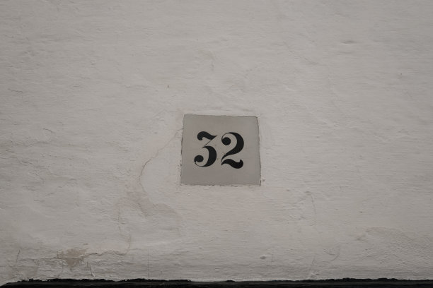 32