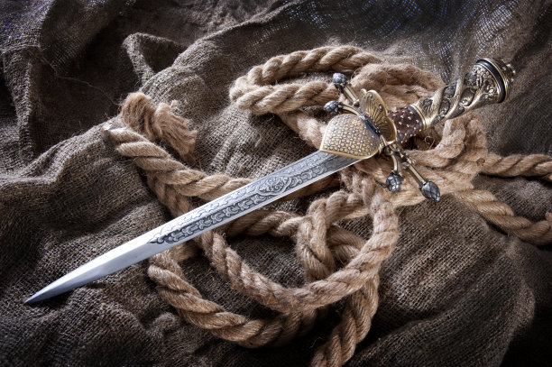 dagger