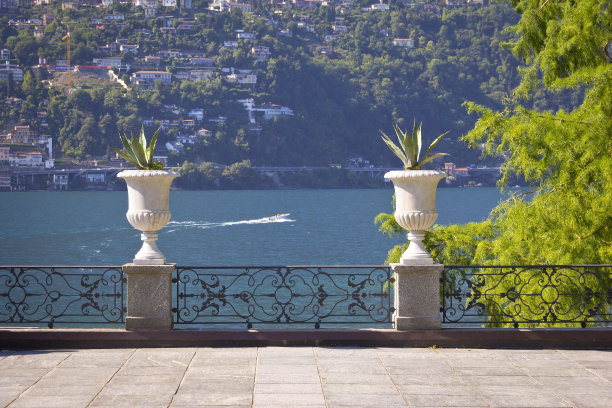 balustrade