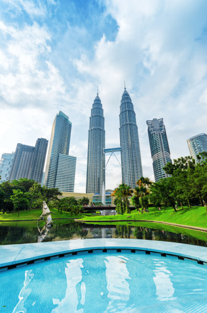 petronas