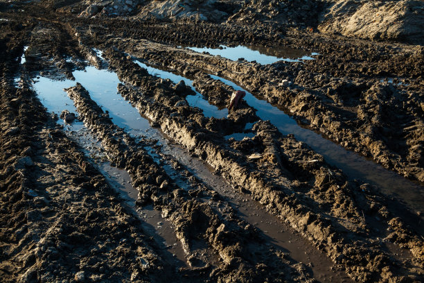 mud