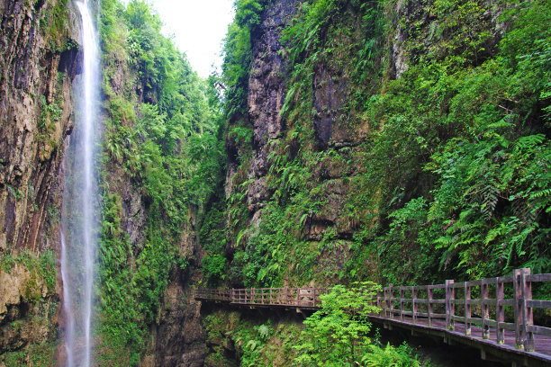 中国最奇洞穴