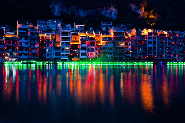 凤凰古城夜景