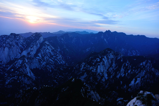 华山高峰