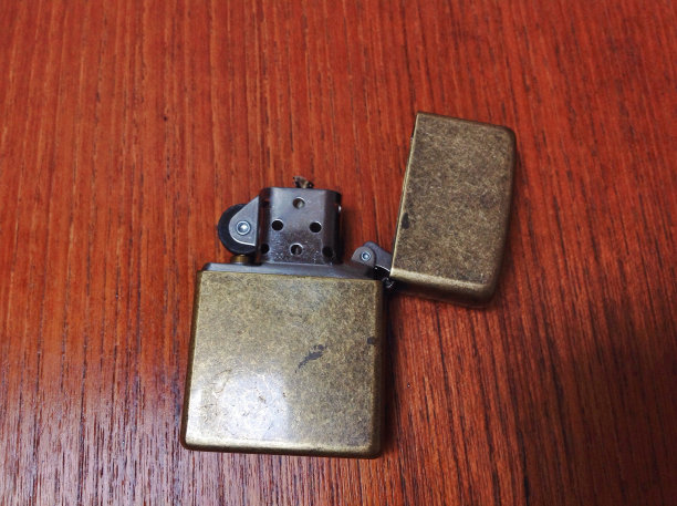 zippo