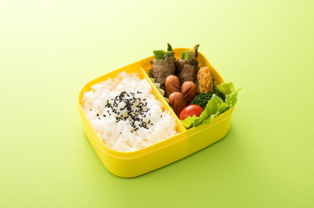 盒饭